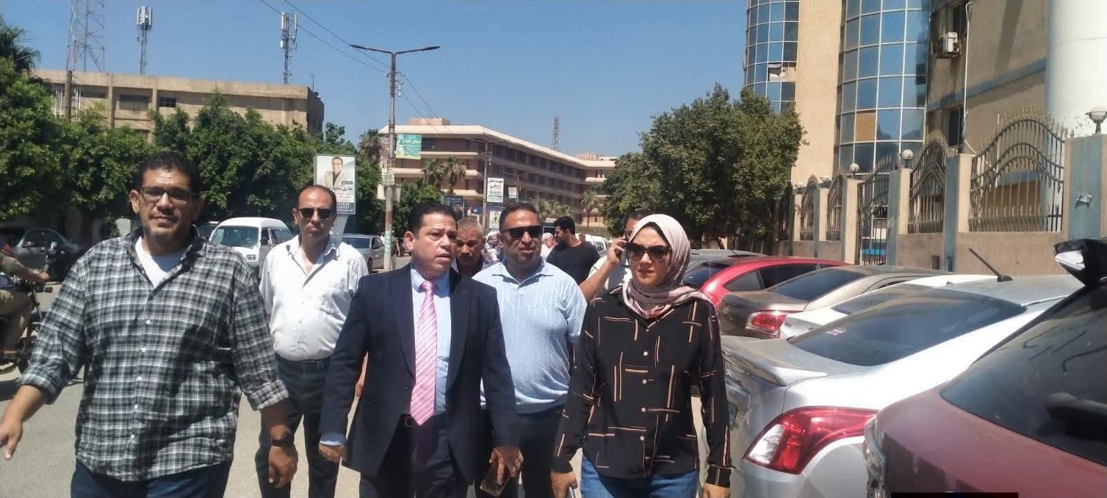 لتعزيز المنظومة الطبية.. نائب محافظ القليوبية تتفق
